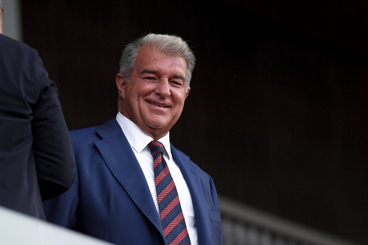 开云电子-顾问：有拉波尔塔在皇马赢不了，说他与弗洛伦蒂诺勾结没人会信